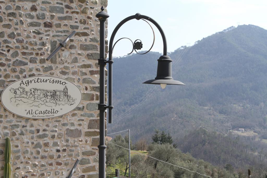 Al Castello Da Annamaria Guest House Беверино Екстериор снимка